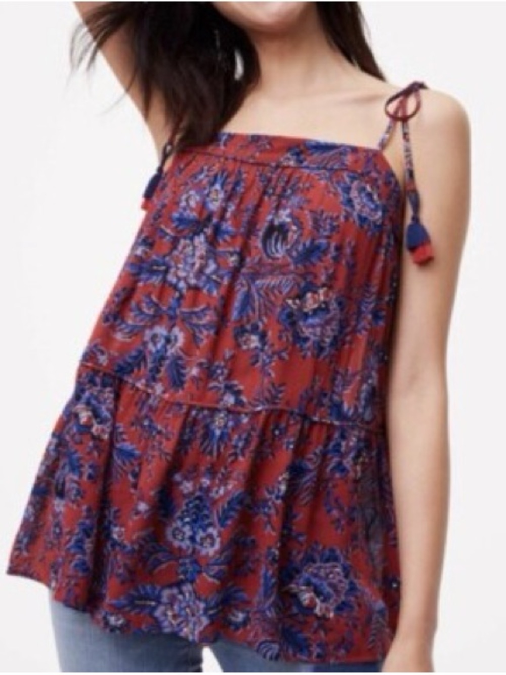 🪻LOFT 🪻 Red Floral Tiered Spaghetti-Strap Tank Top. Size M